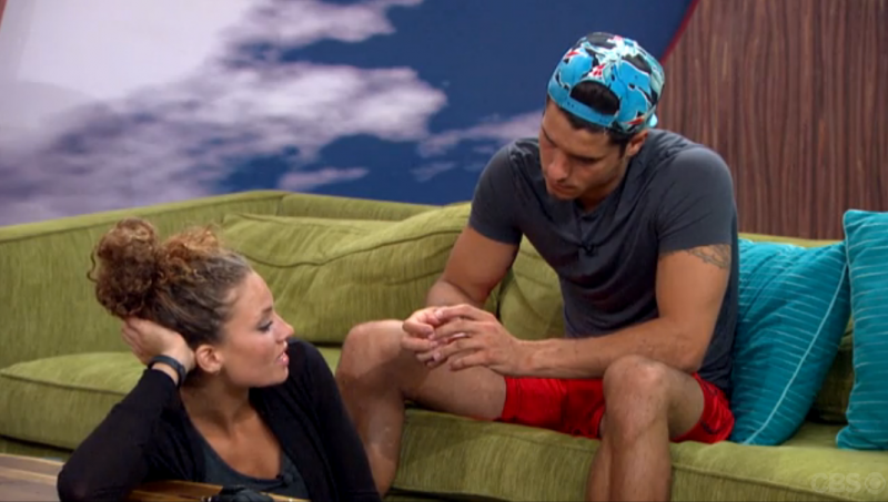 BB16_Ep10_AmberCalebChatting