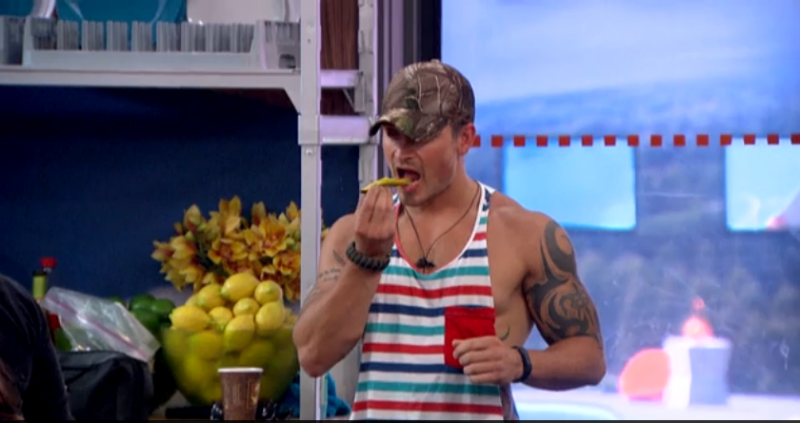 BB16_ep15_CalebEatsthePickle