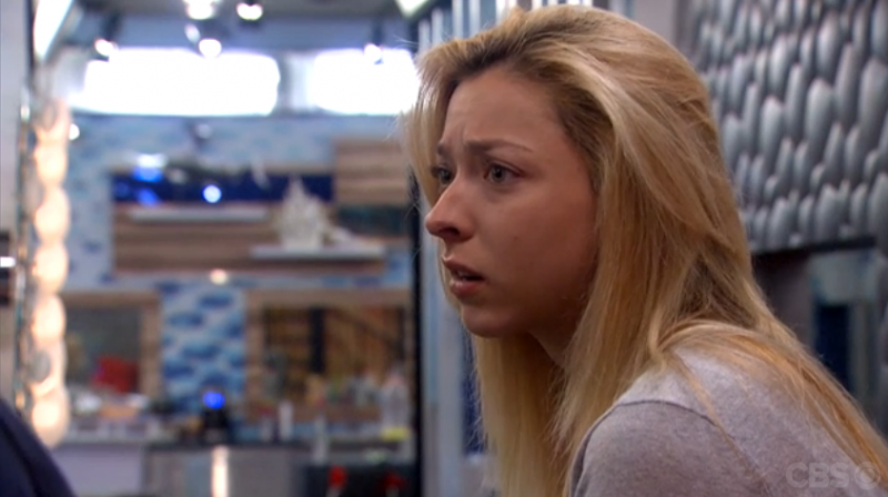 BB17_Ep8_TwinTwist_LizReacts