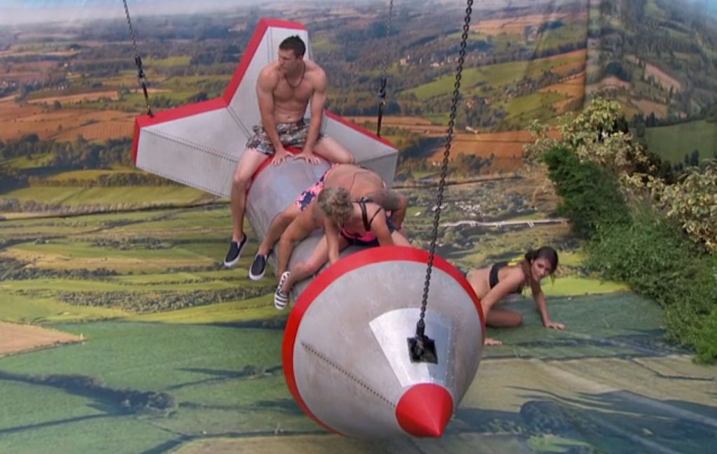 BB18_Ep1_Comp1_FallingRockets