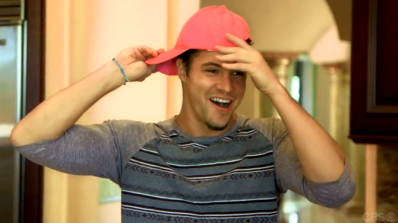 BB16_Ep35_Jury_ZachandaNewPinkHat