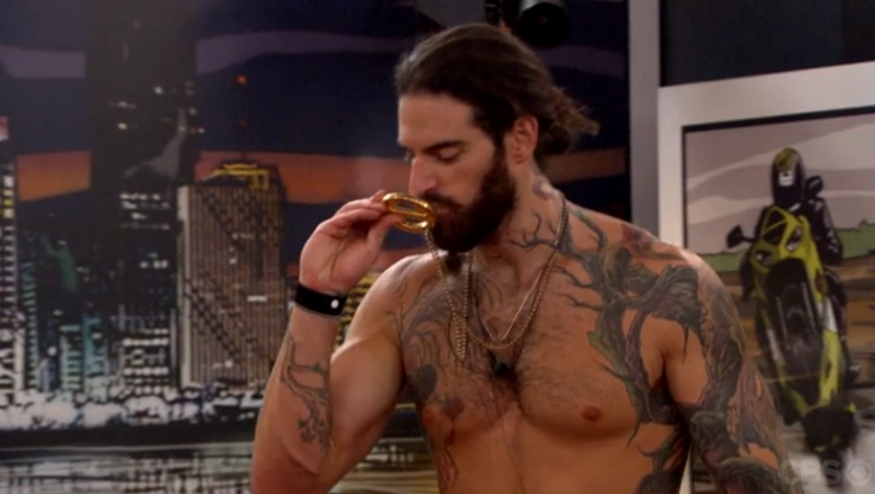 BB17_Ep34_AustinKissesVeto