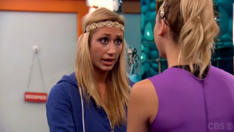 BB17_Ep34_VanessaComfortsJulia